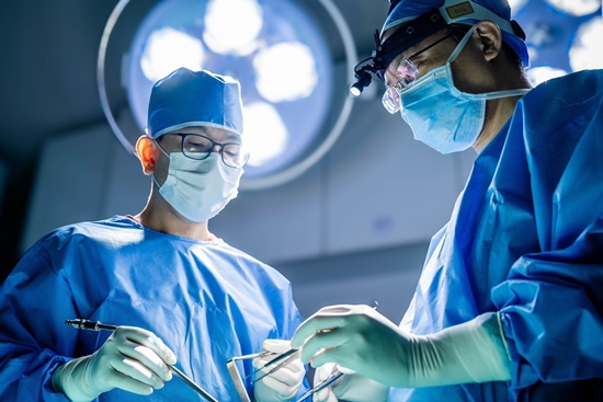 ▲ 우리성형외과 강병수 원장